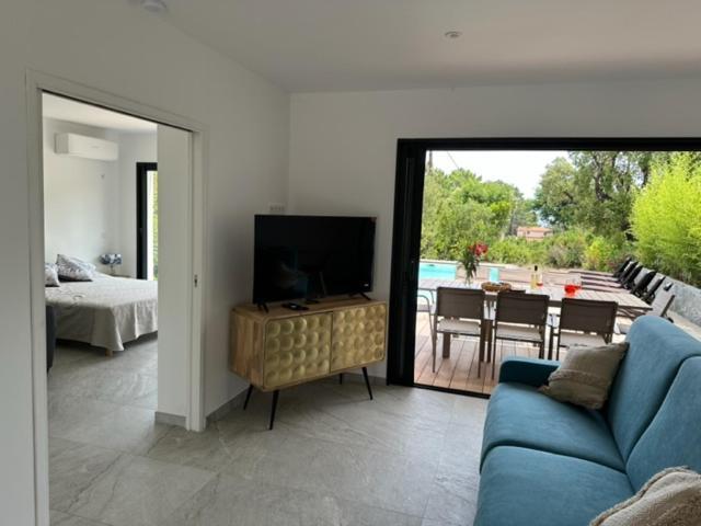 Residence Mare E Monte Favone Bagian luar foto